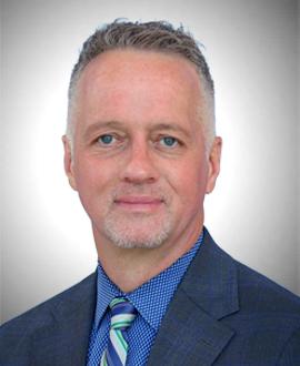 Christopher Spradlin headshot