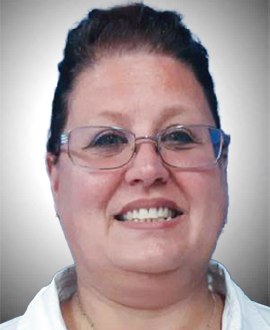 Tia Thacker headshot