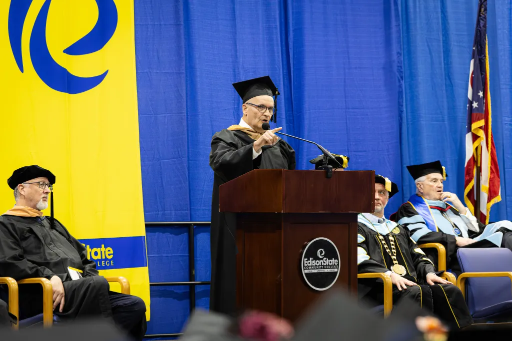 John Warner, President & CEO of Brethren Retirement Community, delivers his keynote speech during the College’s 51st commencement ceremony.