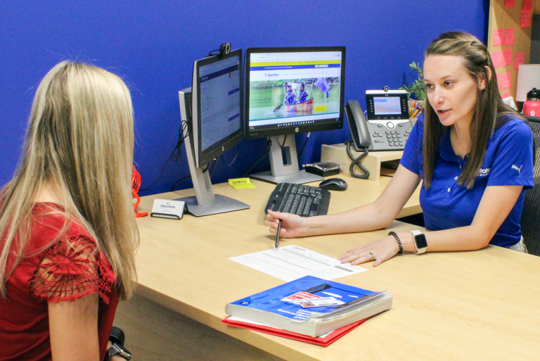 student talking to advisor