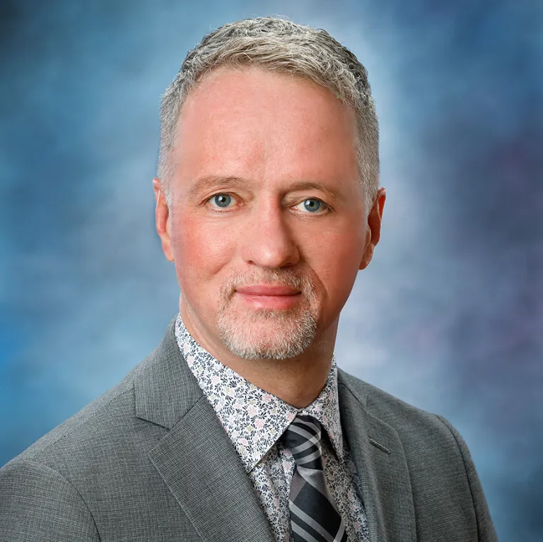 Cabinet Spradlin- President