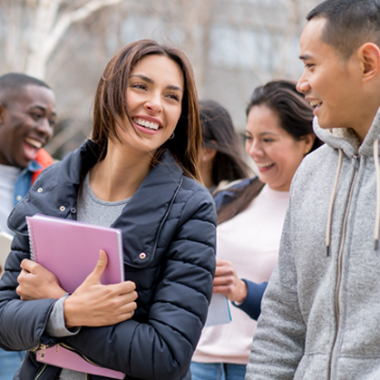 new students on campus