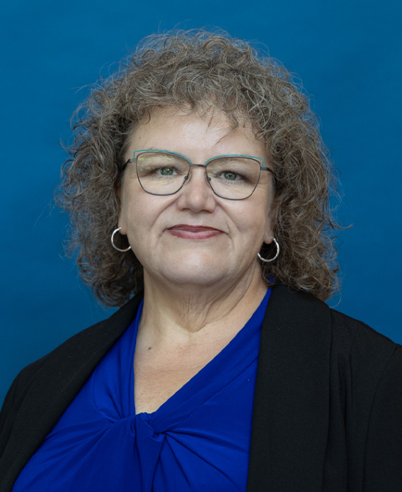 Jeannette Passmore headshot