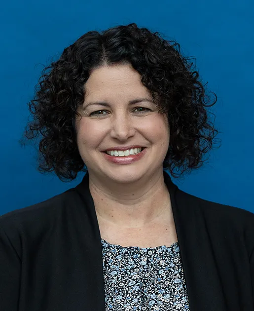 Leah Baumhauer headshot