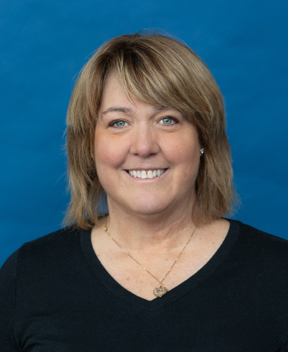 Kerry Dowling headshot