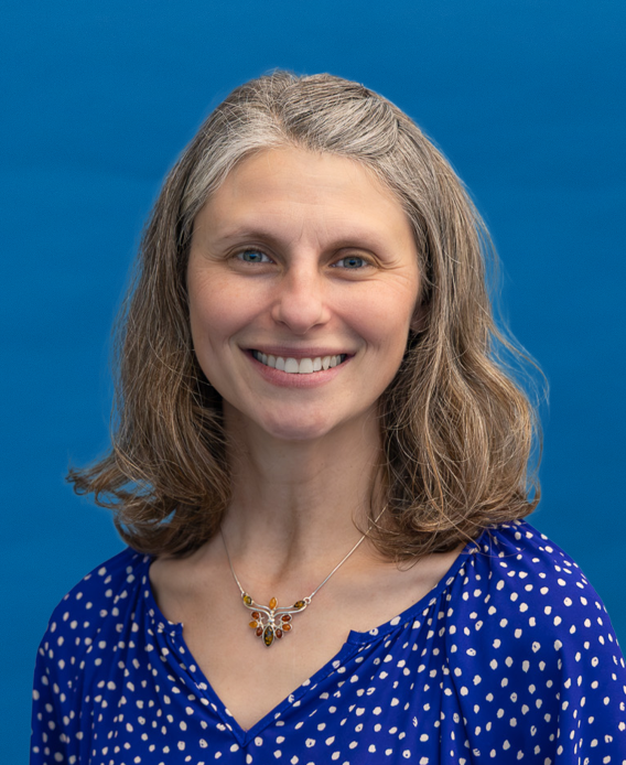 Christina Raterman headshot